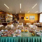 Route 9 Hotel