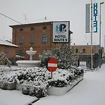 Route 9 Hotel