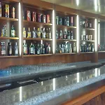 Route 9 Hotel Cadeo