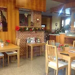 Route 9 Hotel 3*