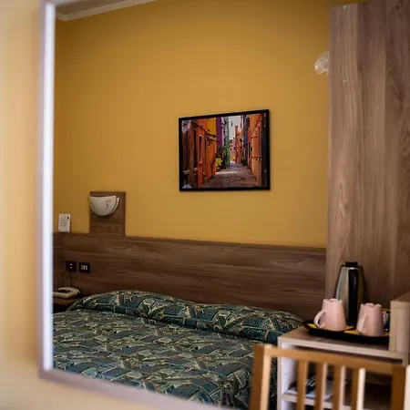 Route 9 Hotel 3*