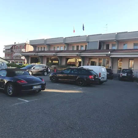 Hotell Route 9 Cadeo