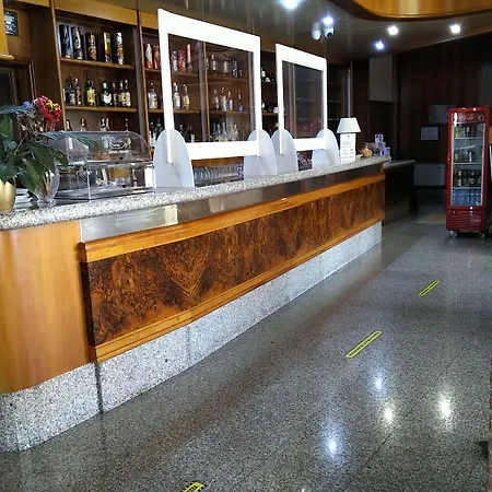 Route 9 Hotel 3*