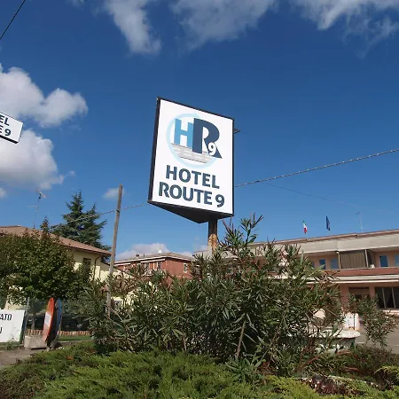 Hotell Route 9 3*
