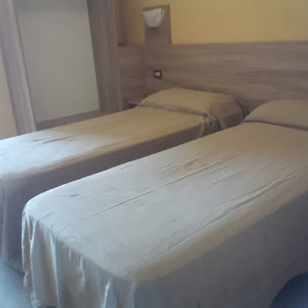 Hotell Route 9 3*
