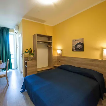 Route 9 Отель 3*